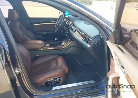 2015 Audi A8 3.0T из США, поврежденный, VIN WAUJGAFD7FN039158